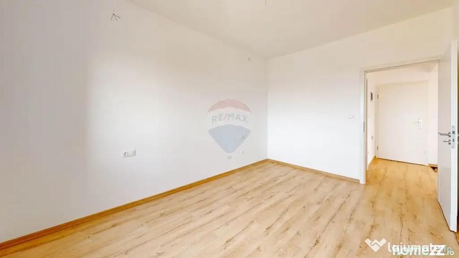Apartament cu 3 camere decomandat în Avantgarden