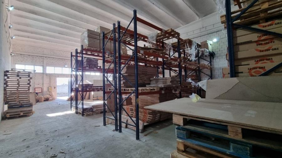 Spațiu industrial, de 300 mp, în Turnișor