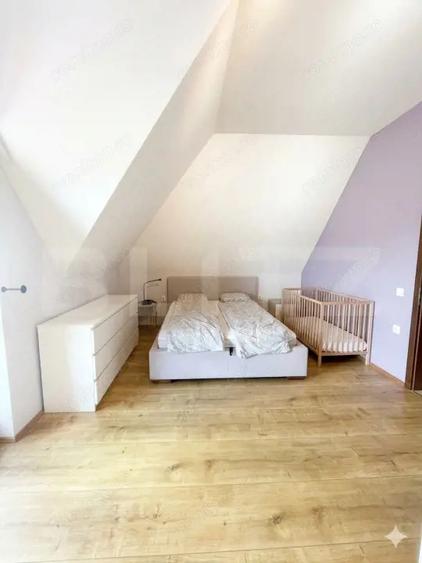 Apartament cu 3 camere semidecomandat, mobilat în Baciu