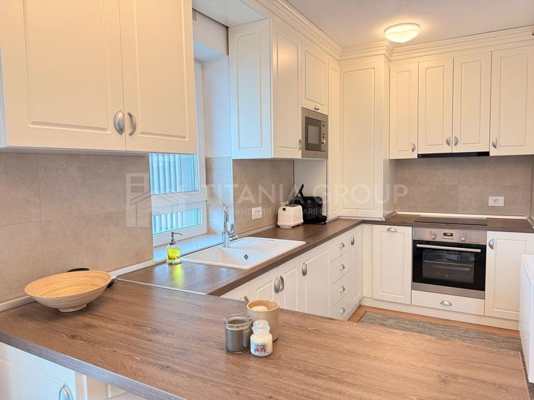Apartament cu 2 camere semidecomandat în Tractorul