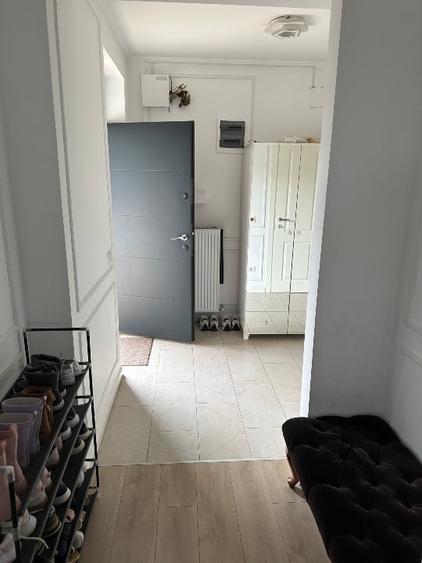 Duplex cu 3 camere cu Canalizare în Central