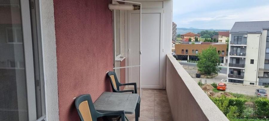 Apartament cu 2 camere decomandat în Cetate