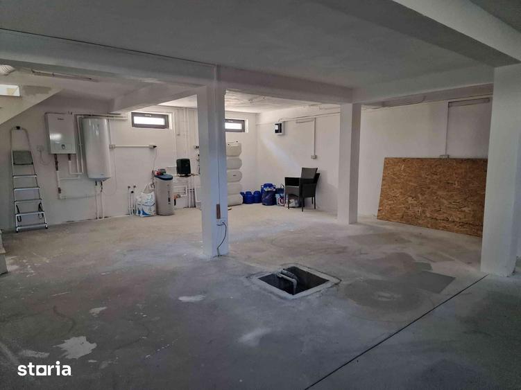 Casă cu 4 camere cu Teren 1508 Mp în Central