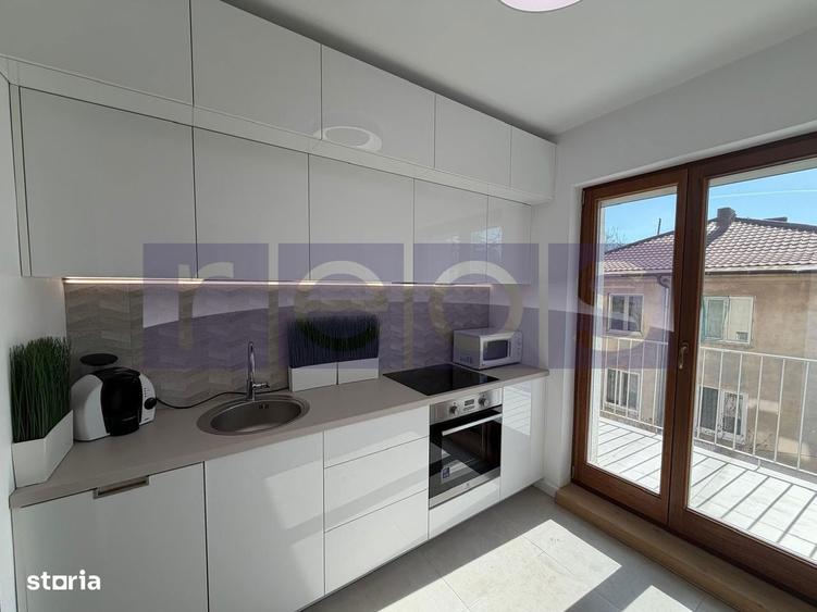 Apartament cu 3 camere, mobilat în Primăverii