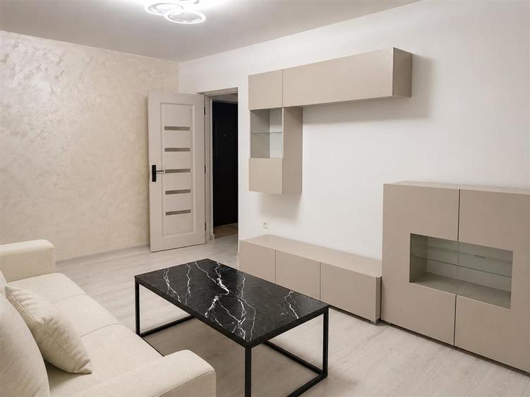 MOBILAT! Spatios 2 cam 57mp Confort 1 Decomandat Obor balcon 7m - 2