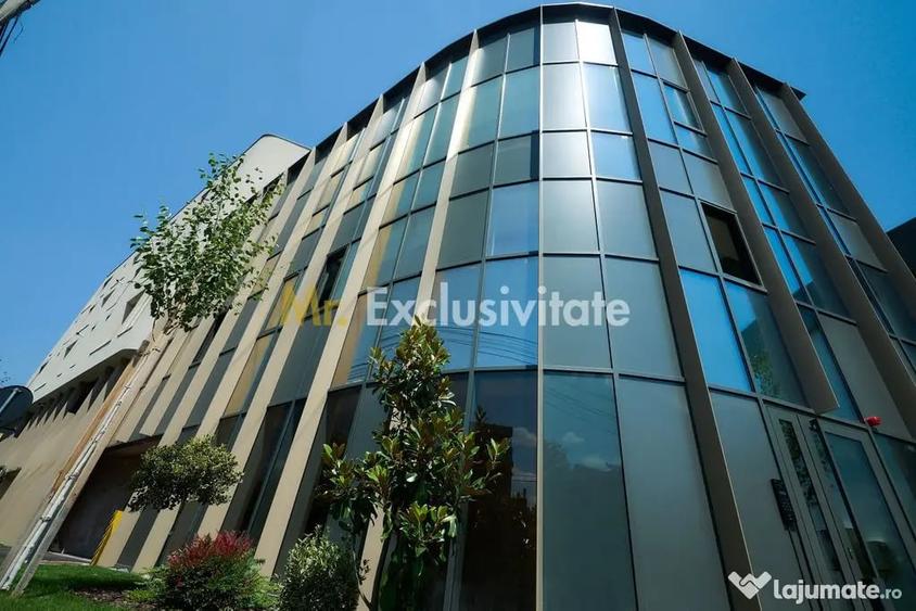 Apartament cu 3 camere decomandat în Trivale
