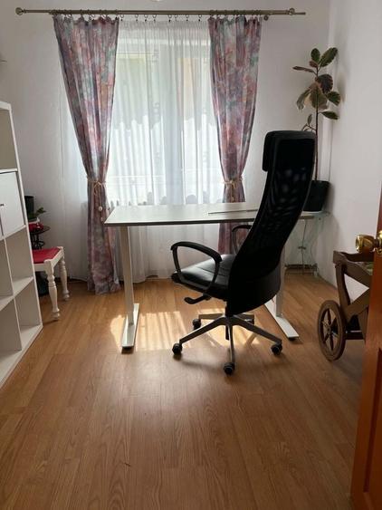 Apartament cu 4 camere în Central