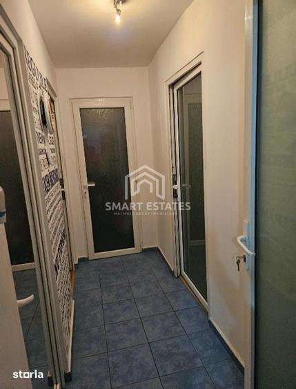 Apartament cu 3 camere decomandat în Berceni