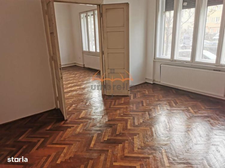 Apartament cu 3 camere în Horea