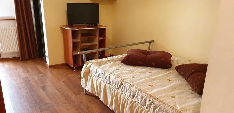 Garsonieră decomandată, mobilată în Galata