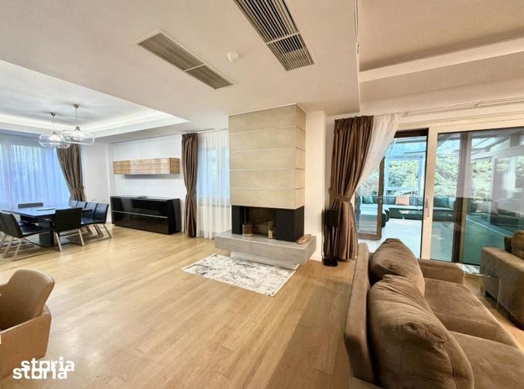 Casă cu 6 camere cu Teren 450 Mp în Central