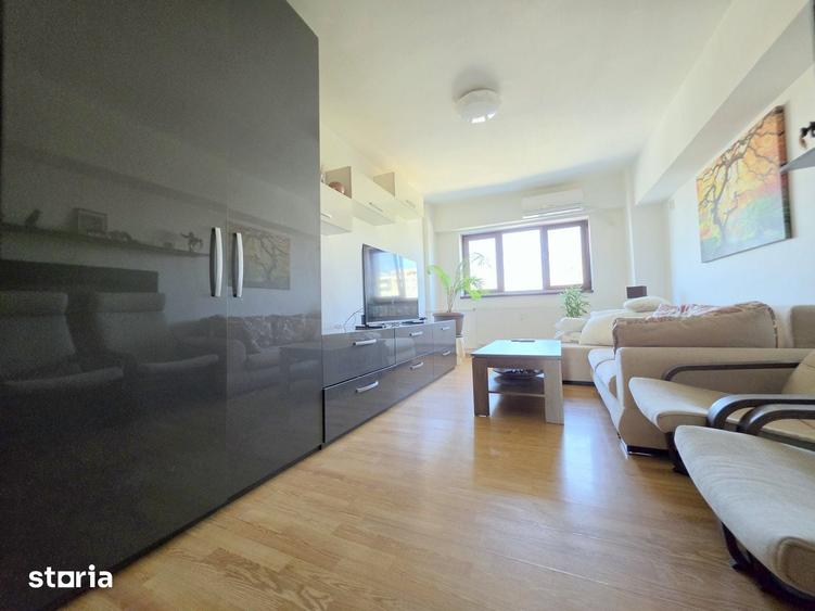 Apartament cu 4 camere decomandat în Vitan