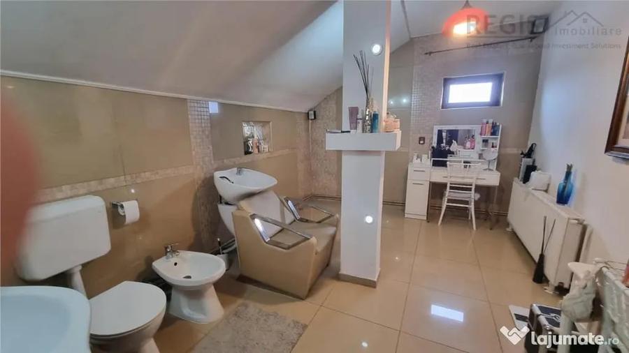 Casă cu 4 camere cu Teren 445 Mp în Sânpetru