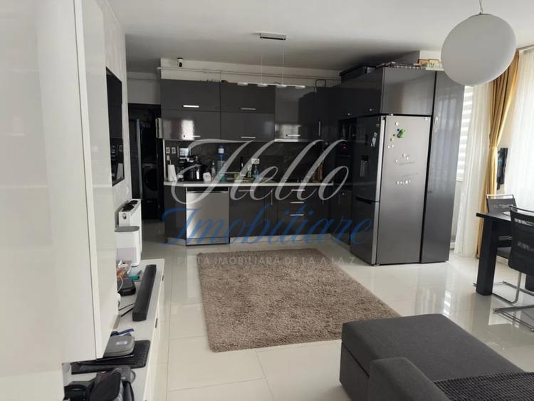 Apartament cu 3 camere în Florești