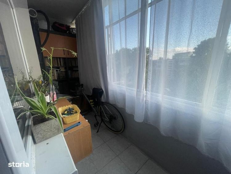 Apartament cu 3 camere în Valea Rosie