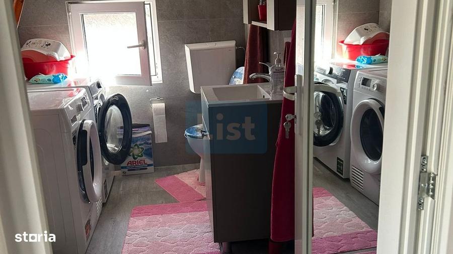 Casă cu 4 camere în Central