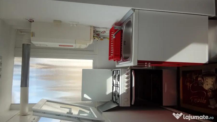 Apartament cu 2 camere decomandat în Calea Dumbrăvii
