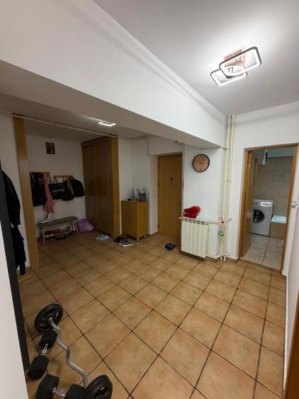 Direct proprietar, apartament 2 camere BD. OCTAVIAN GOGA - 6