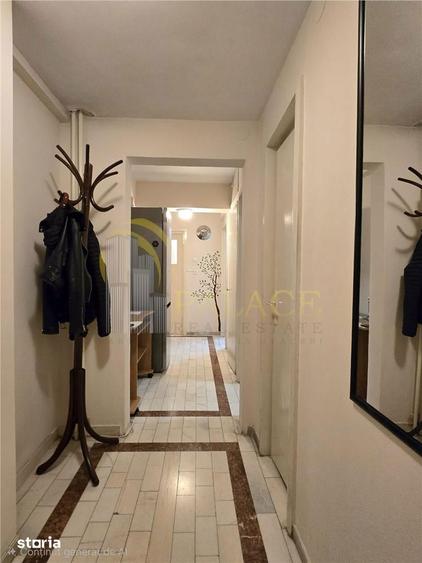 Apartament cu 3 camere decomandat, mobilat în Centrul Istoric