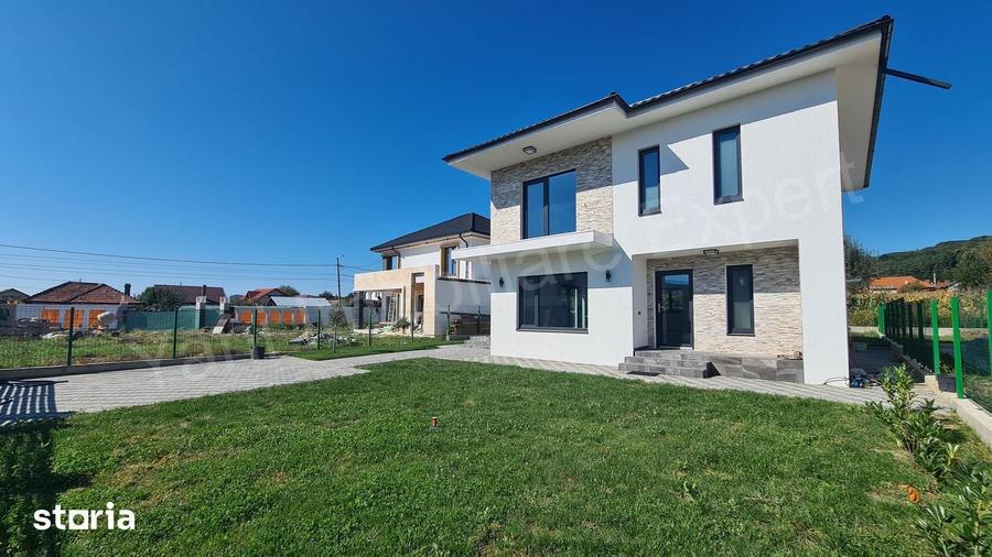 Casă cu 4 camere cu Teren 288 Mp în Curtea de Argeș