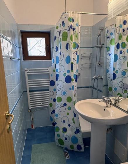 Casă cu 5 camere cu Canalizare în Pajura