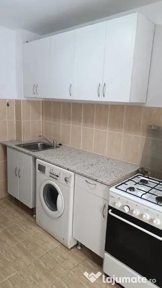 Apartament cu 2 camere decomandat în Ștefan cel Mare