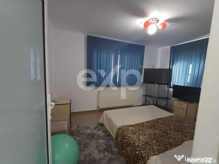 Apartament cu 2 camere semidecomandat în Prelungirea Craiovei