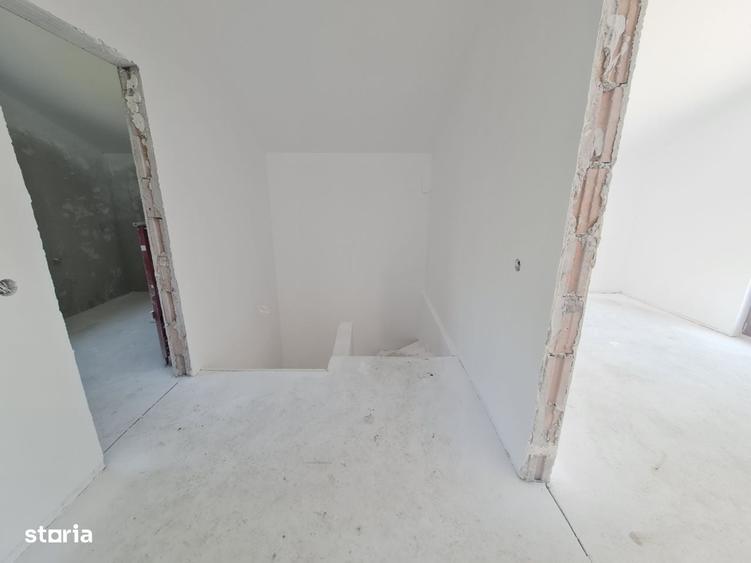 Casă cu 4 camere în Bartolomeu