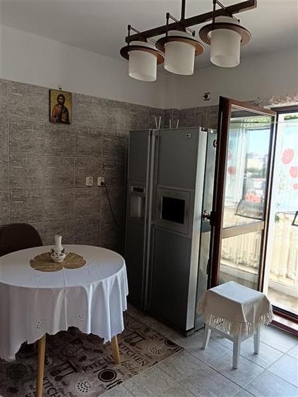 Vanzare apartament 4 camere-Bd. Decebal - 17