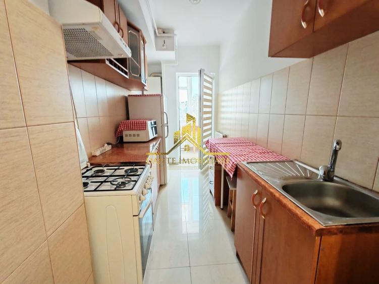 Apartament cu 2 camere semidecomandat, mobilat în Ultracentral
