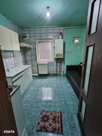 Apartament cu 2 camere semidecomandat în Dorobanți 1