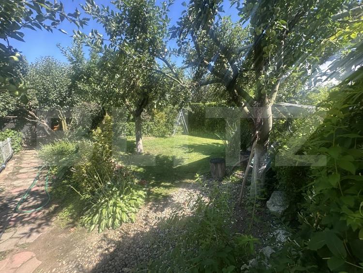 Casă individuală cu 6 camere cu Canalizare în Micro 17