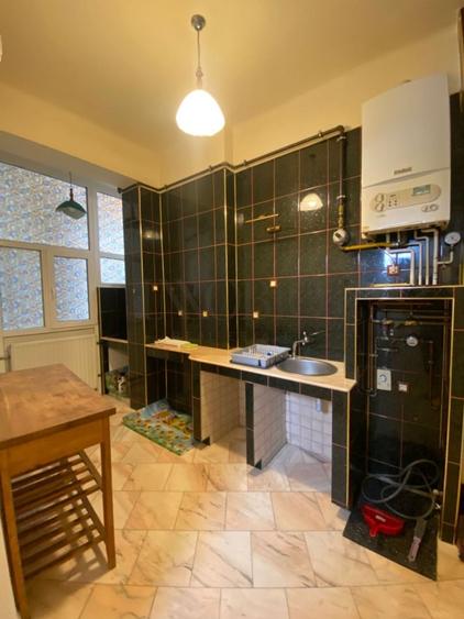 Apartament cu 2 camere circular, mobilat în Calea Călărașilor