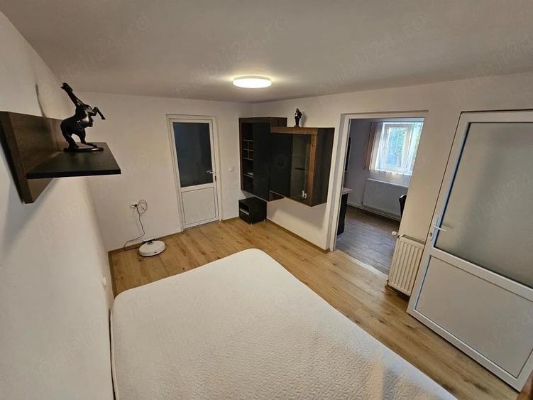 Casă cu Teren 300 Mp în Minieri