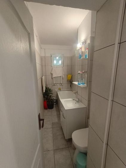 Apartament cu 2 camere semidecomandat în Găvana