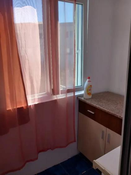 Garsonieră decomandată în Tineretului