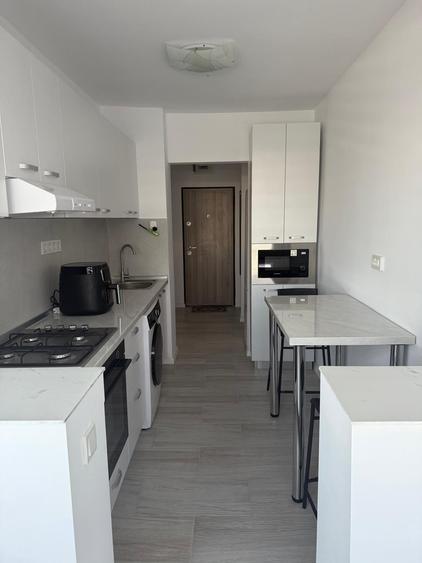 Apartament cu 2 camere semidecomandat în Liviu Rebreanu