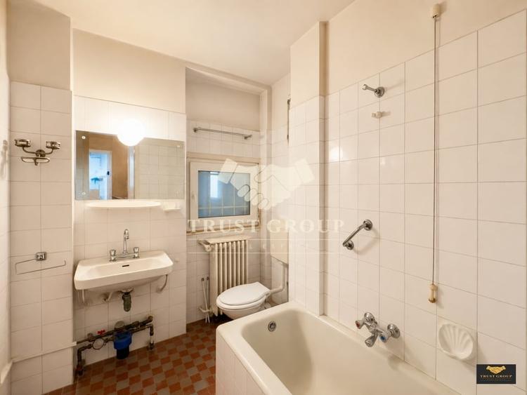 Apartament cu 2 camere semidecomandat în Cișmigiu