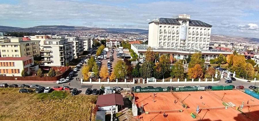 Apartament cu 2 camere semidecomandat în Bună Ziua