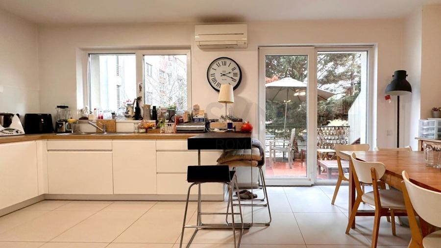 Duplex cu 6 camere cu Canalizare în Herăstrău