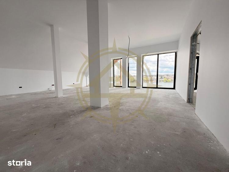 Casă cu 8 camere cu Teren 843 Mp în Snagov