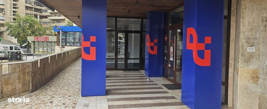 Spațiu comercial, de 184 mp, în Centru Civic