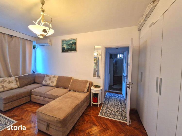 Apartament cu 2 camere semidecomandat, mobilat în Pajura