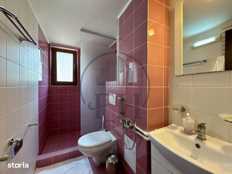Casă cu 4 camere cu Teren 300 Mp în Sud
