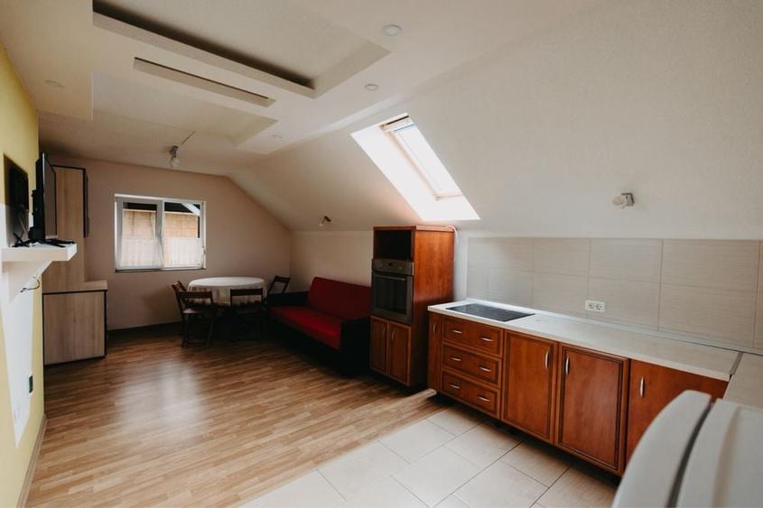 Apartament cu 2 camere decomandat în Exterior Vest