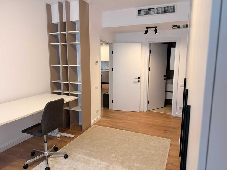 Apartament cu 3 camere decomandat în Nord