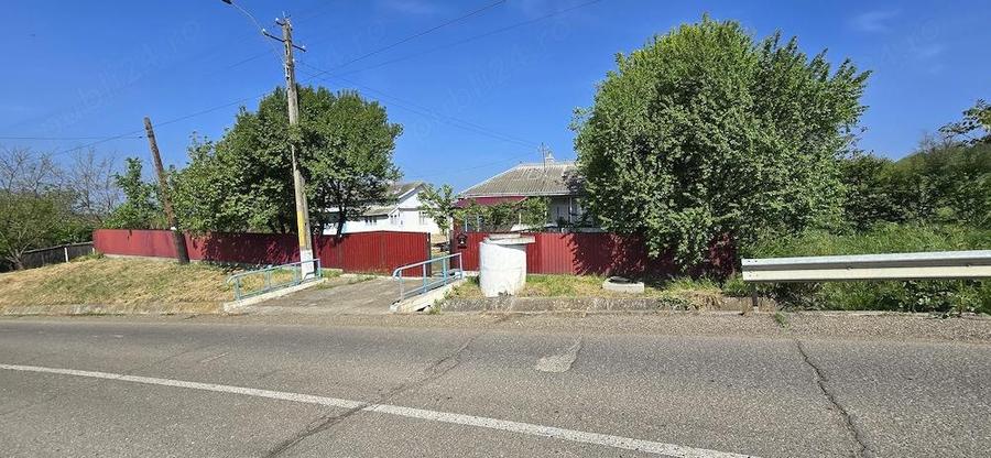 casa de vanzare in Carasa - 10
