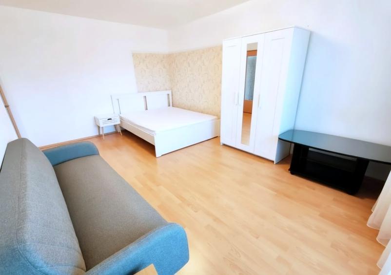 Apartament cu 2 camere decomandat în Zorilor