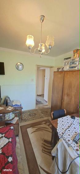Apartament cu 3 camere decomandat în Orașul Vechi