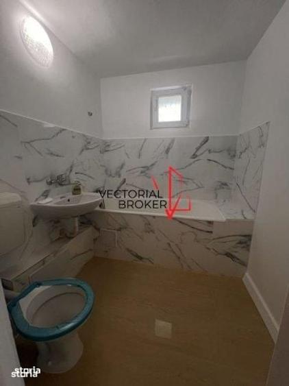 Apartament cu 3 camere decomandat în Dristor